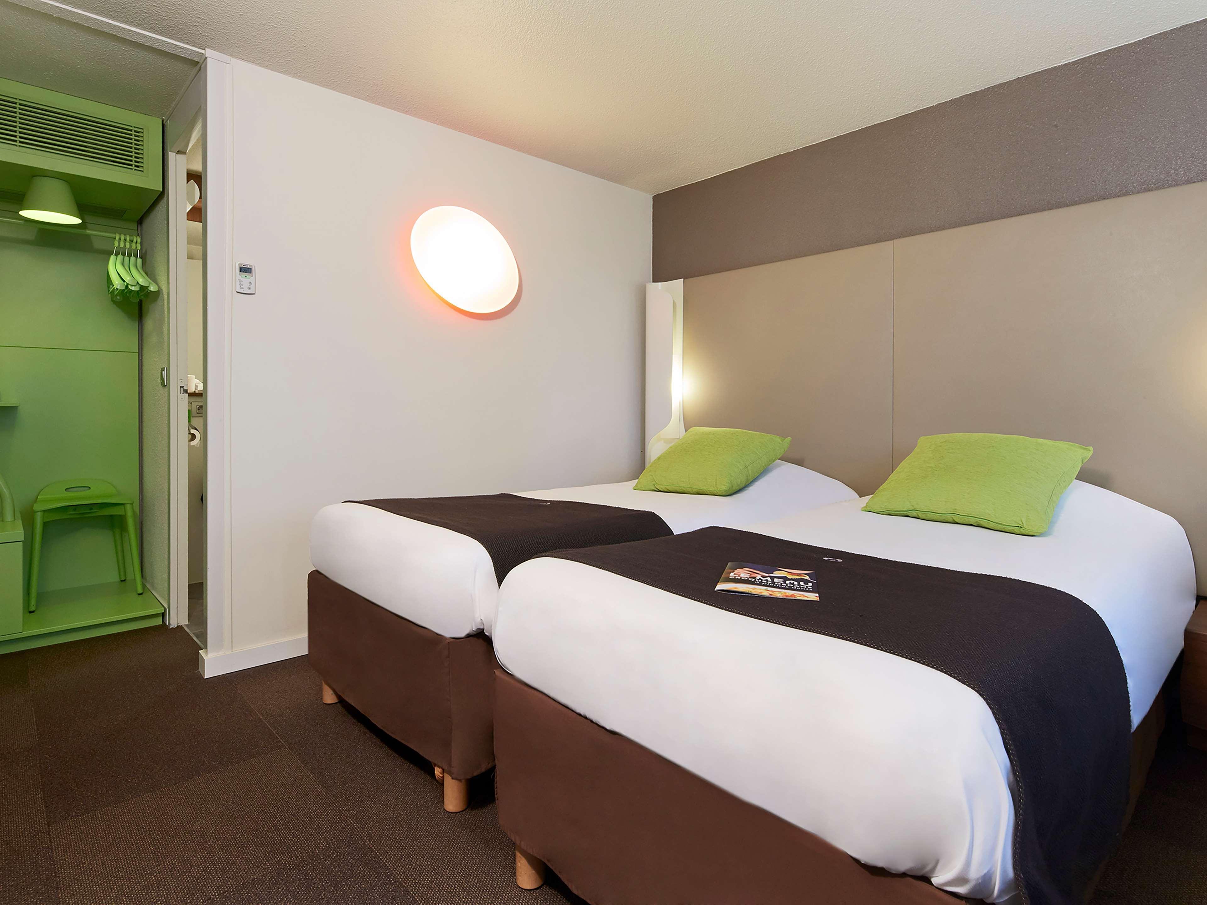 B&B Hotel Roissy - Saint Witz Ex-Campanile Roissy - Saint Witz Eksteriør bilde