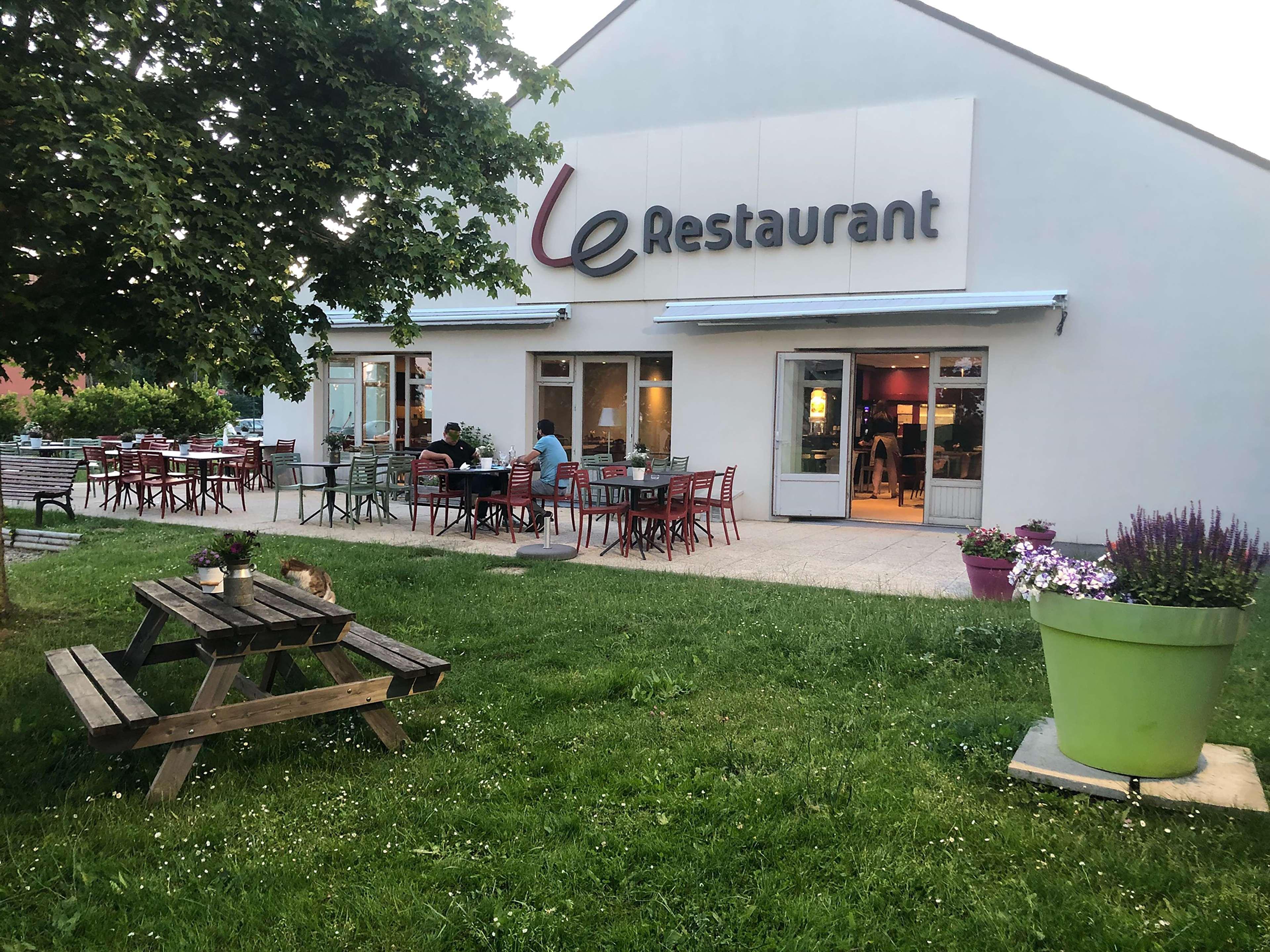 B&B Hotel Roissy - Saint Witz Ex-Campanile Roissy - Saint Witz Eksteriør bilde
