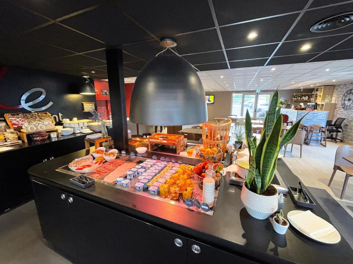 B&B Hotel Roissy - Saint Witz Ex-Campanile Roissy - Saint Witz Eksteriør bilde